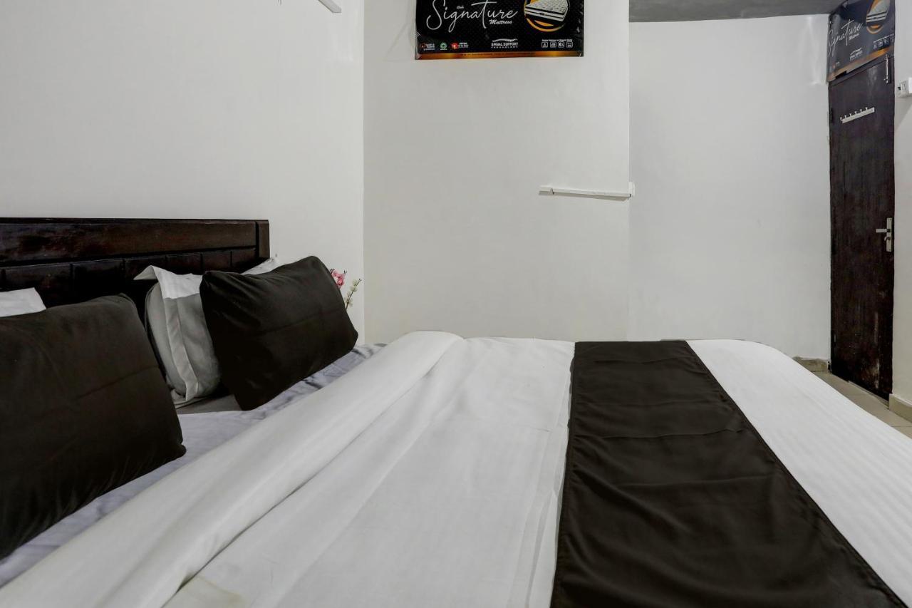 Hotel O The Royal Villa 新德里 外观 照片