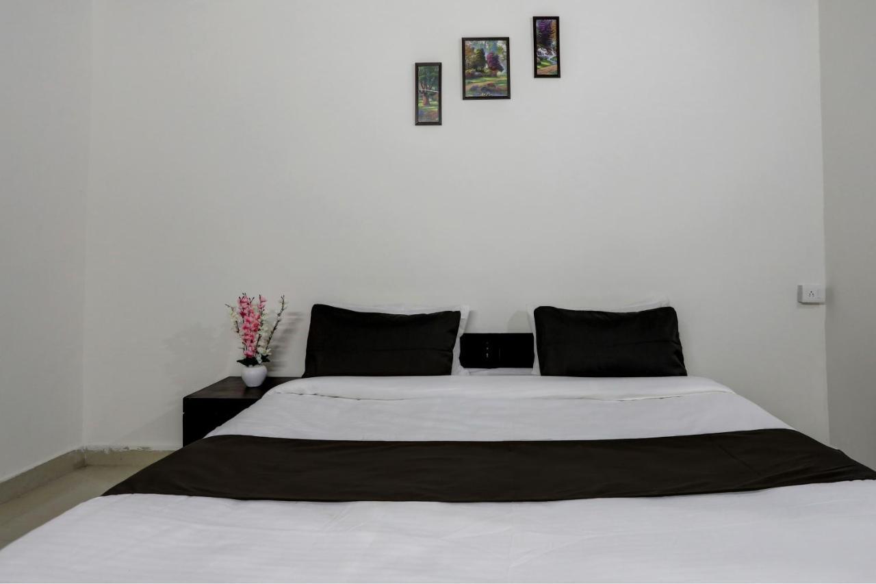 Hotel O The Royal Villa 新德里 外观 照片