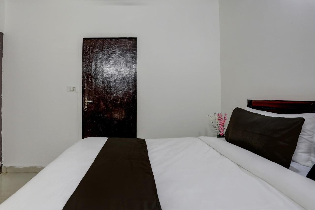 Hotel O The Royal Villa 新德里 外观 照片